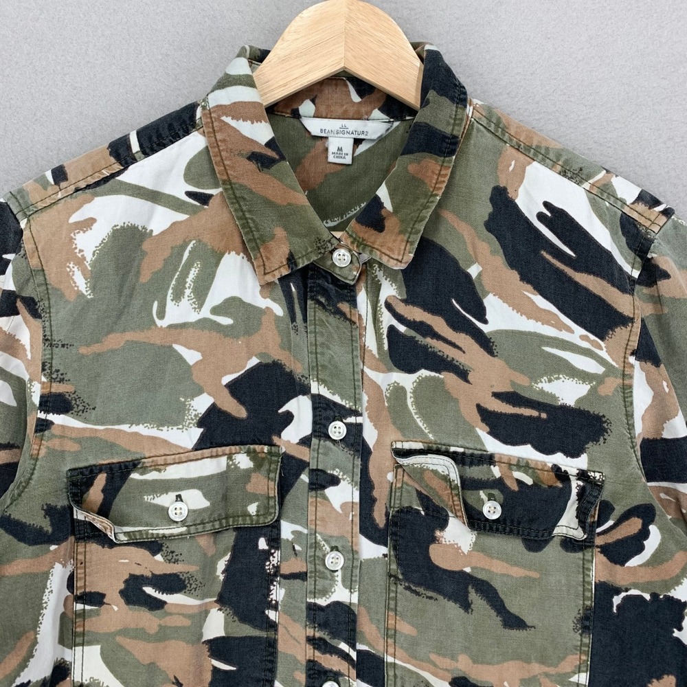 LL Bean Signature Shirt Womens M Button Up‎ Long Sleeve Lyocell Tencel Camo